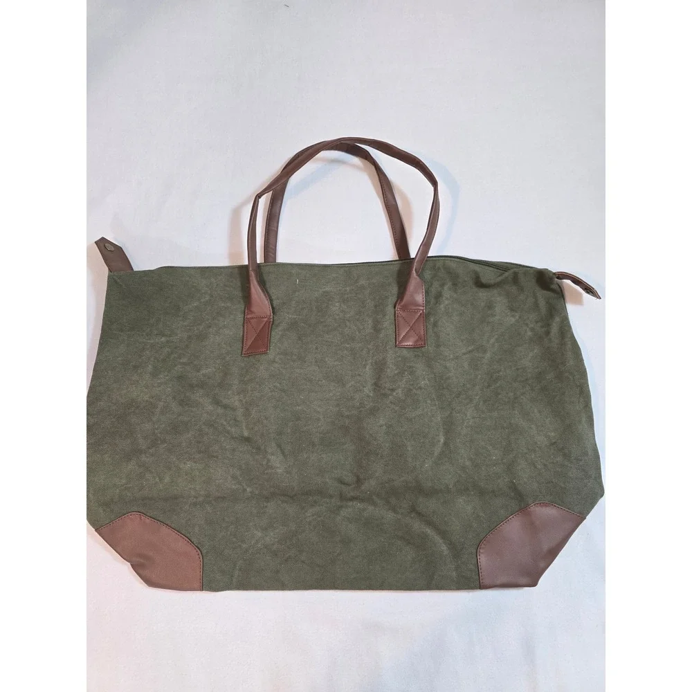 Raj L.A. spacious olive